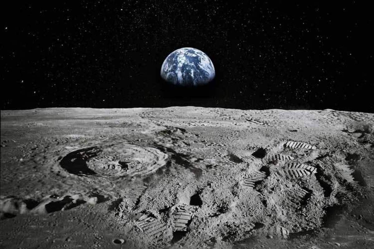 محل سقوط  فضاپیمای در ماه پیدا شد + عکس