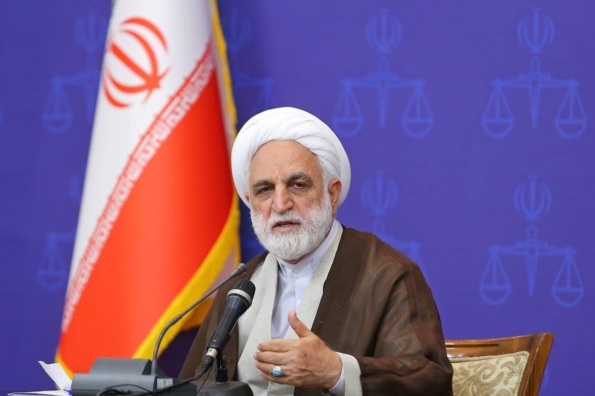 اژهای: بدون اغماض با مفسد برخورد کنیم؛ چه مردم عادی چه کارگزار حکومتی اژهای: بدون اغماض با مفسد برخورد کنیم؛ چه مردم عادی چه کارگزار حکومتی