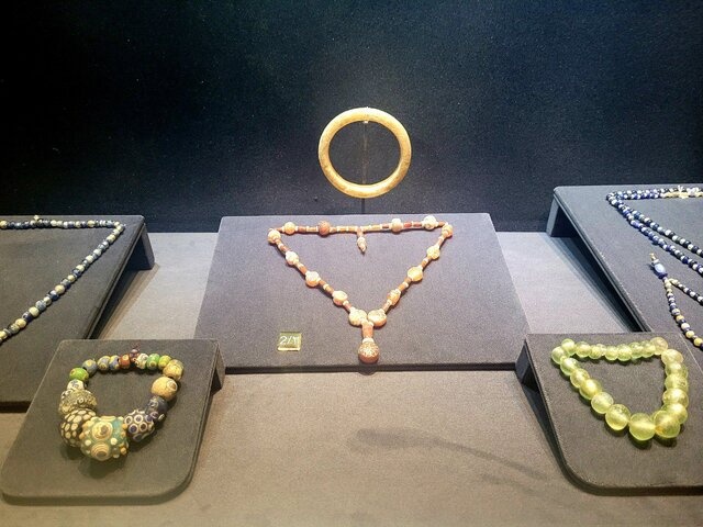 این طلا و جواهر را فقط در تهران میتوان دید + عکس