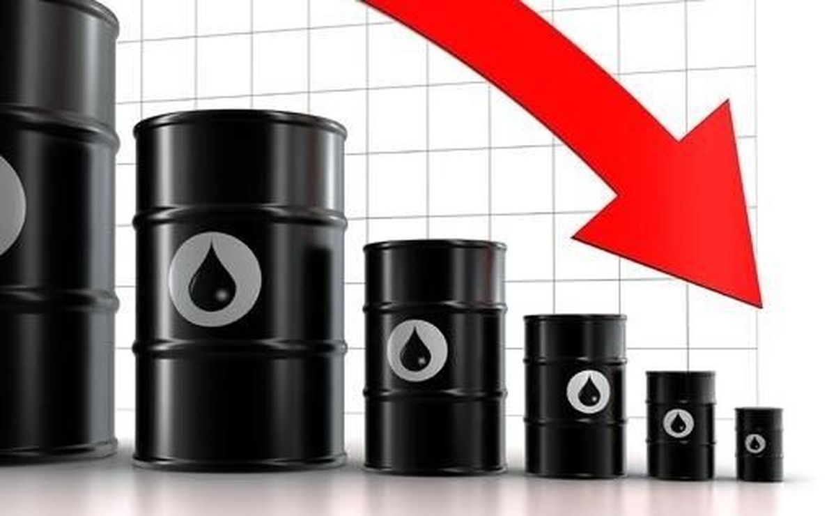 بازگشت به عقب قیمت نفت در بازار جهانی