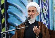 خطیب نماز جمعه تهران: دولتی داریم که عاشق خدمت است نه تشنه قدرت