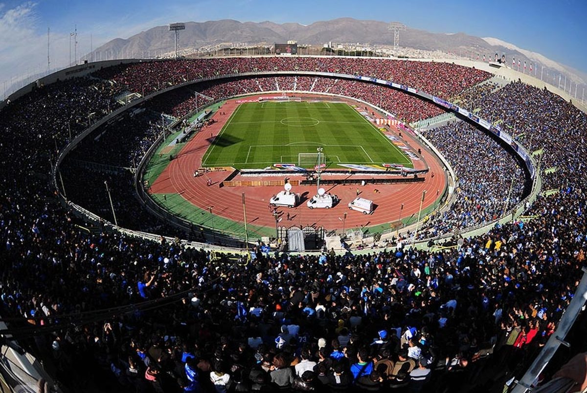 حال و هوای ورزشگاه آزادی پیش از مصاف استقلال و گل‌گهر