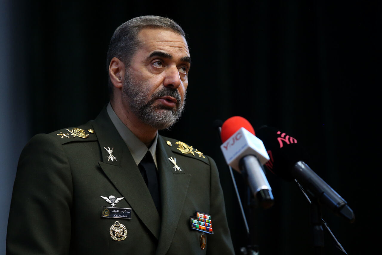 وزیر دفاع: جنگی در منطقه رخ نخواهد داد