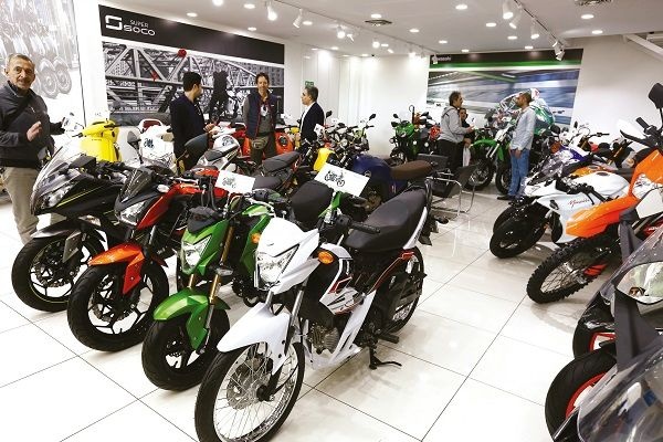 قیمت موتورسیکلت ایرانی و خارجی + جدول شهریور ۱۴۰۲