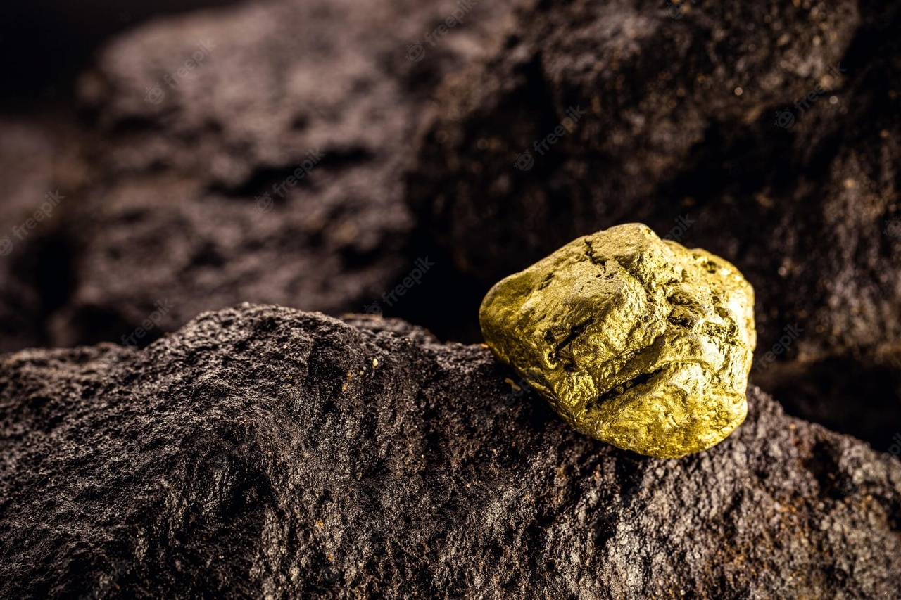 بزرگترین سنگ طلای جهان کشف شد + فیلم