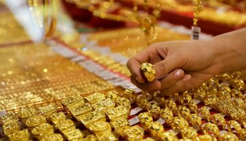 کاهش نرخ دلار، طلا و سکه را از گرانی نجات داد / آینده بازار طلا چطور خواهد بود؟