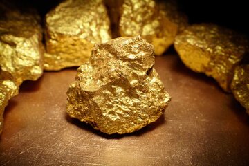 طلا چگونه وارد زمین شد؟