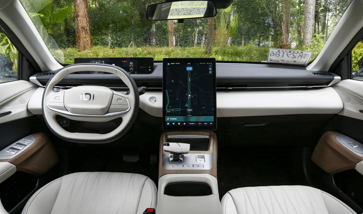 رونمایی از سدان جدید چینیها / این خودرو از تارا و دنا پلاس هم ارزانتر است + عکس