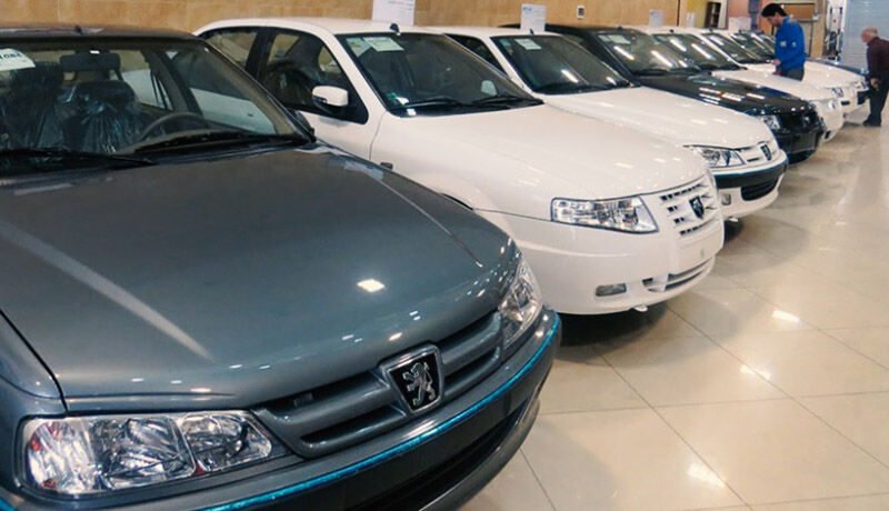 وضعیت بازار خودرو سه شنبه ۲ آبان ماه / ریزش قیمت پژو پارس، شاهین و تارا