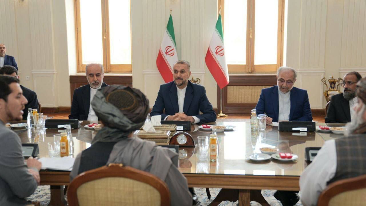 تصاویر جالب از دیدار امیرعبداللهیان با معاون نخستوزیر افغانستان + عکس