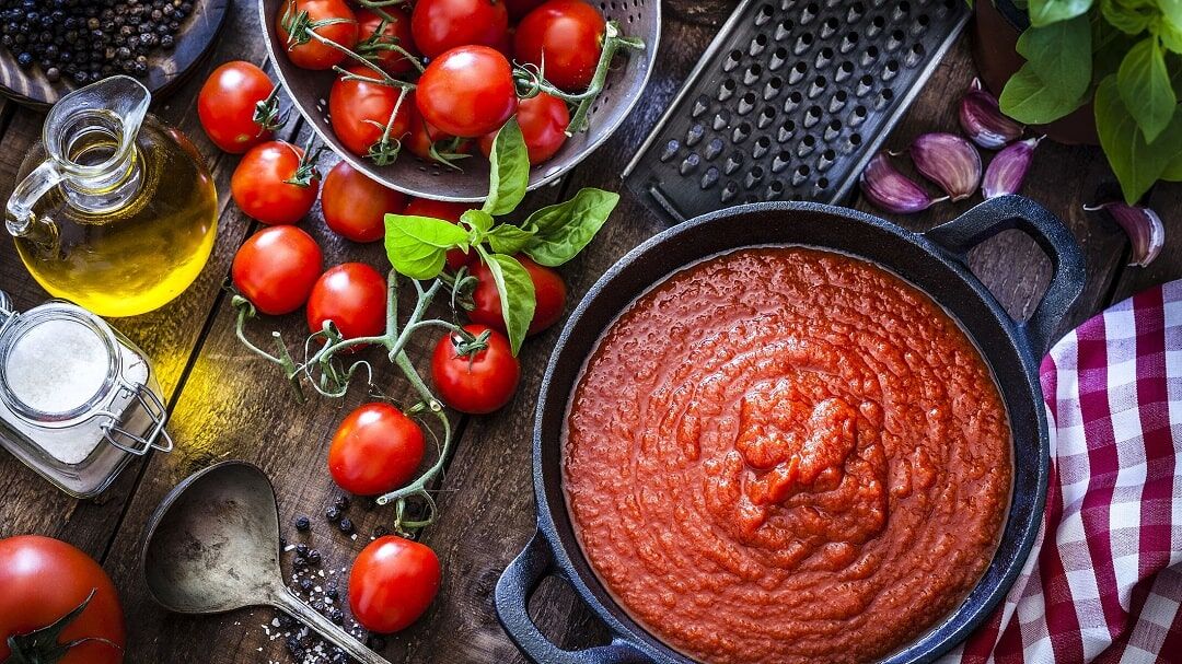 درمان میخچه پا با رب گوجه فرنگی حقیقت دارد؟!  + لیست قیمت انواع رب گوجه فرنگی