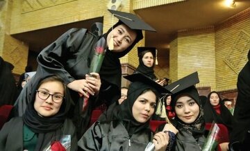 دردسرهای افغانی‌های تحصیل‌کرده برای بازار کار ایران / آیا تقابل نیروی کار ایرانی و افغان در راه است؟