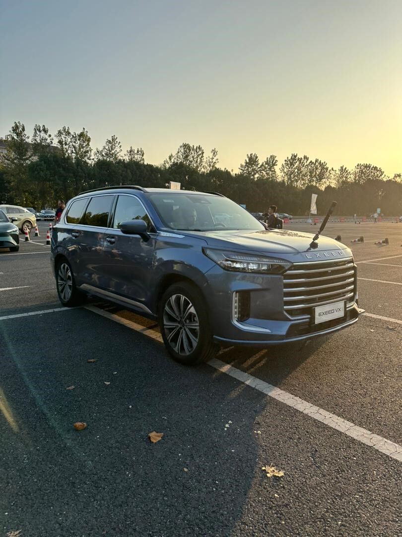 بررسی اکستریم VX مدیران خودرو؛ رقیب چینی تویوتا لندکروزر ۳۰۰ به ایران آمد