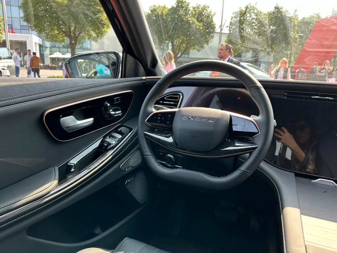 بررسی اکستریم VX مدیران خودرو؛ رقیب چینی تویوتا لندکروزر ۳۰۰ به ایران آمد