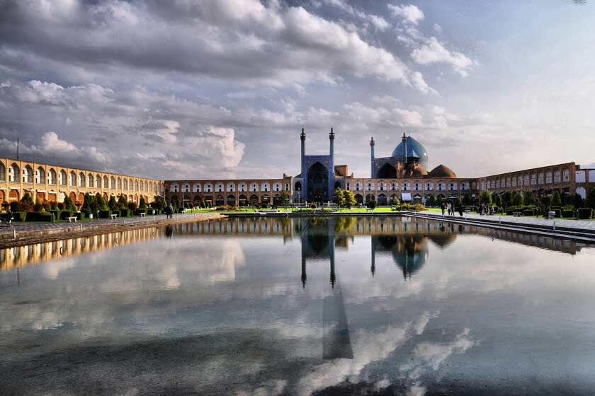 خرج ۳ روز سفر رفت و برگشت هوایی اصفهان چقدر می‌شه؟ + لیست قیمت تورهای اصفهان