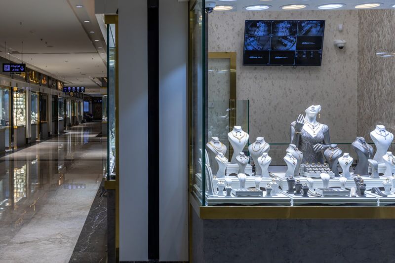 بازار بزرگ طلا و جواهر دلگشا؛ لوکسترین مرکز خرید طلا و جواهر بازار تهران