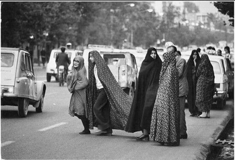 تصویر دیدنی از خیابان معروف تهران در ۹۰ سال قبل! + عکس