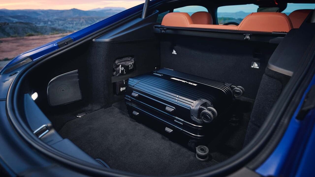 مرسدس بنز-آ ام گ جی تی۶۳ مدل ۲۰۲۴ مرسدس بنز-آ ام گ جی تی۶۳ مدل ۲۰۲۴