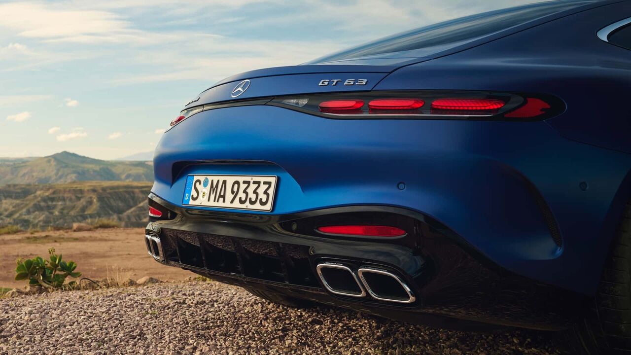 مرسدس بنز-آ ام گ جی تی۶۳ مدل ۲۰۲۴ مرسدس بنز-آ ام گ جی تی۶۳ مدل ۲۰۲۴