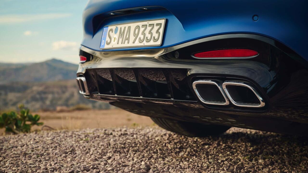 مرسدس بنز-آ ام گ جی تی۶۳ مدل ۲۰۲۴ مرسدس بنز-آ ام گ جی تی۶۳ مدل ۲۰۲۴