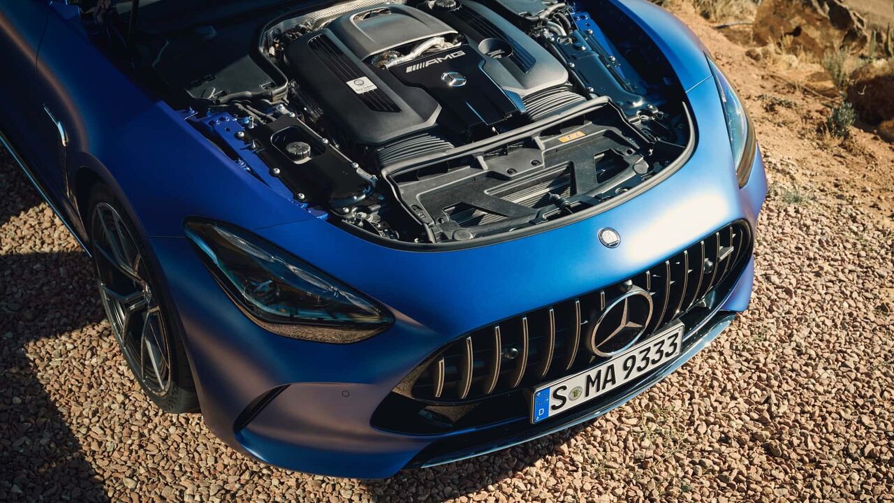 مرسدس بنز-آ ام گ جی تی۶۳ مدل ۲۰۲۴ مرسدس بنز-آ ام گ جی تی۶۳ مدل ۲۰۲۴