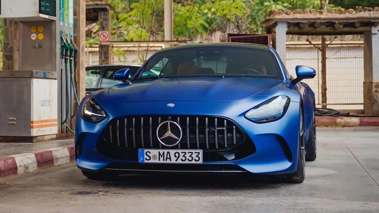 مرسدس بنز-آ ام گ جی تی۶۳ مدل ۲۰۲۴ مرسدس بنز-آ ام گ جی تی۶۳ مدل ۲۰۲۴