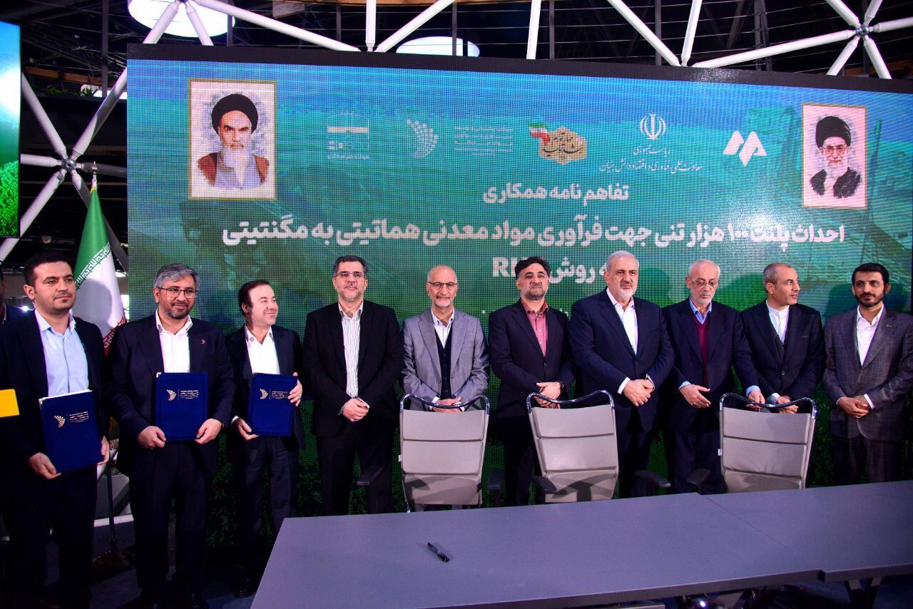 وزیر صمت: فولاد مبارکه در حمایت از دانشبنیانها، حرف را به عمل تبدیل کرد/ سرمایهگذاری ۸۶۰ میلیارد تومانی فولاد مبارکه در ۲۱ پروژه فناورانه