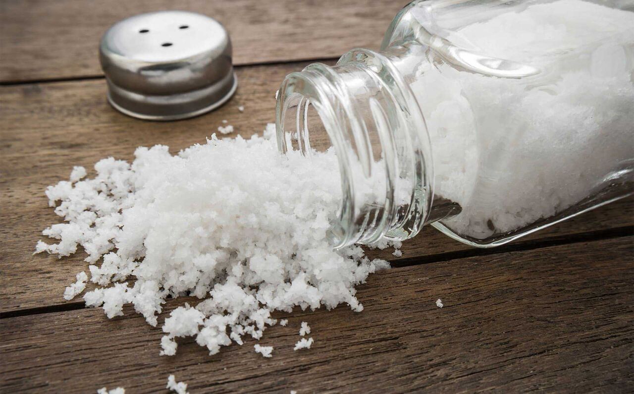 چرا باید نمک یددار مصرف کنیم؟