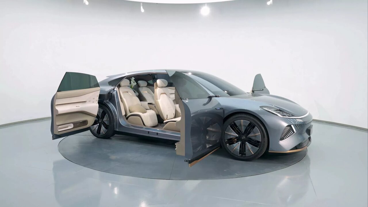 خودروی شگفتانگیز چینی / این ماشین یک جت شخصی است! + عکس