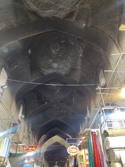 روسیاهیِ بازار شیراز! + عکس