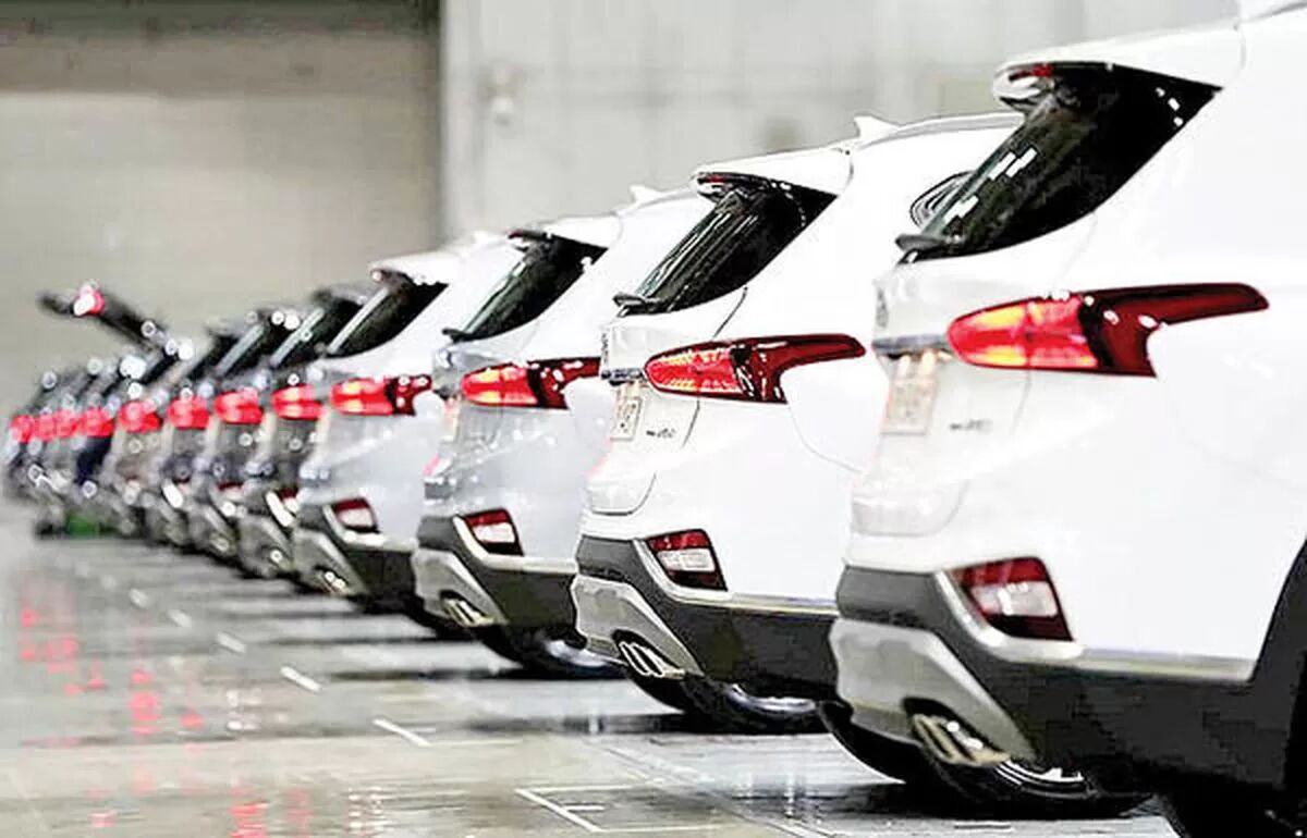 پیشنهاد واردات ۴ میلیون دستگاه خودرو توسط ایرانیان مقیم خارج/ «منظور» سیگنال گرانی خودرو را داد 