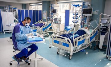 بیش از ۹۰ درصد تخت‌های بیمارستانی پر هستند