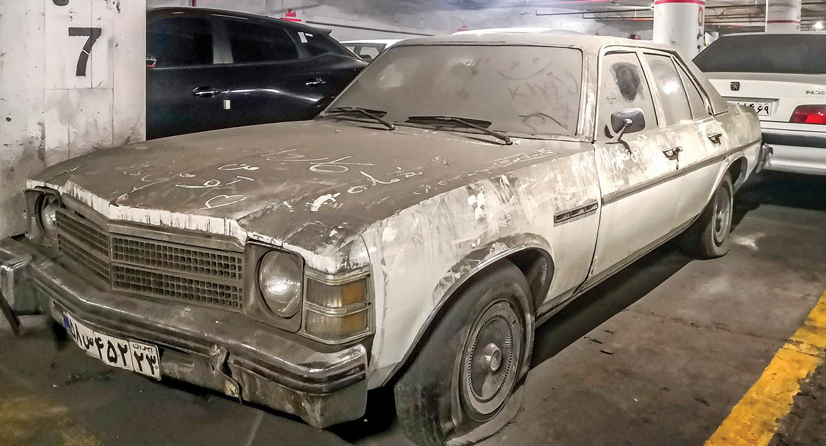 ماجرای اتومبیلهای زیرخاکی در پارکینگ فرودگاه مهرآباد چیست؟ + عکس