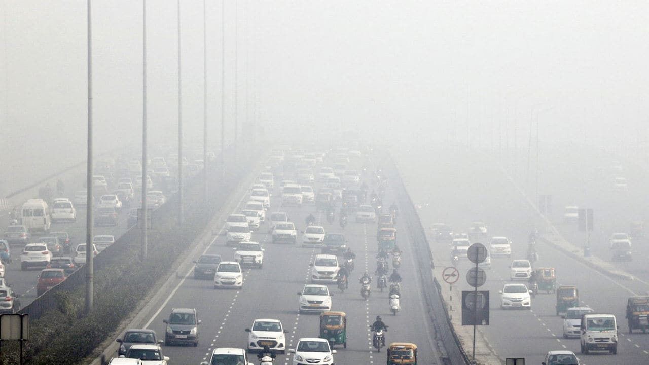 واکنش معاون وزارت بهداشت به آلودگی هوا؛ در تهران مازوت سوزی نداریم