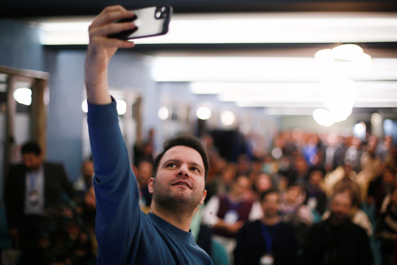 رترو در کنار جویندگان کار / مهارتهای ارتباطی و داستان سرایی به سبک رترو