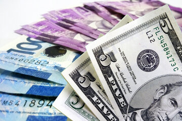 قیمت دلار، یورو و ۴۴ ارز دیگر امروز ۲۵ آذر / نرخ رسمی ۲۸ ارز کاهش یافت