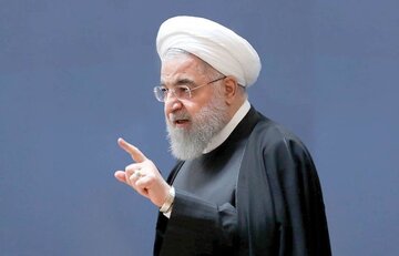 حسن  روحانی با لیست ۱۶ نفره وارد انتخابات شد