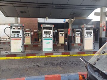 وضعیت فعالیت پمپ بنزین‌ها در خرم آباد + عکس