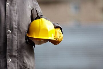 ماجرای تلخ خودکشی ۶ کارگر یک کارخانه