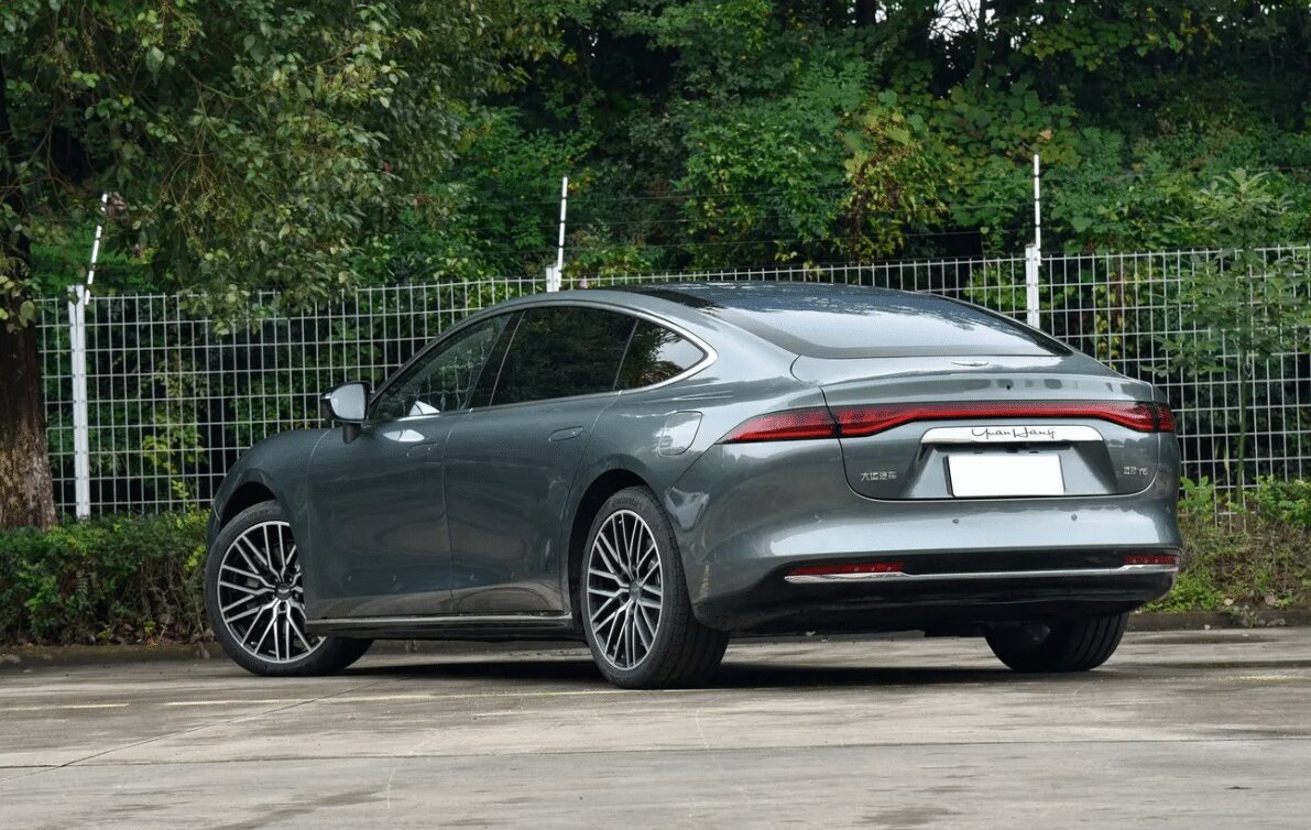 سدان شگفتانگیز چینی رونمایی شد + عکس