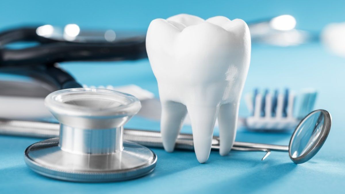 سقف خدمات دندانپزشکی رایگان بیمه تامین اجتماعی اعلام شد + جزییات دی ۱۴۰۲