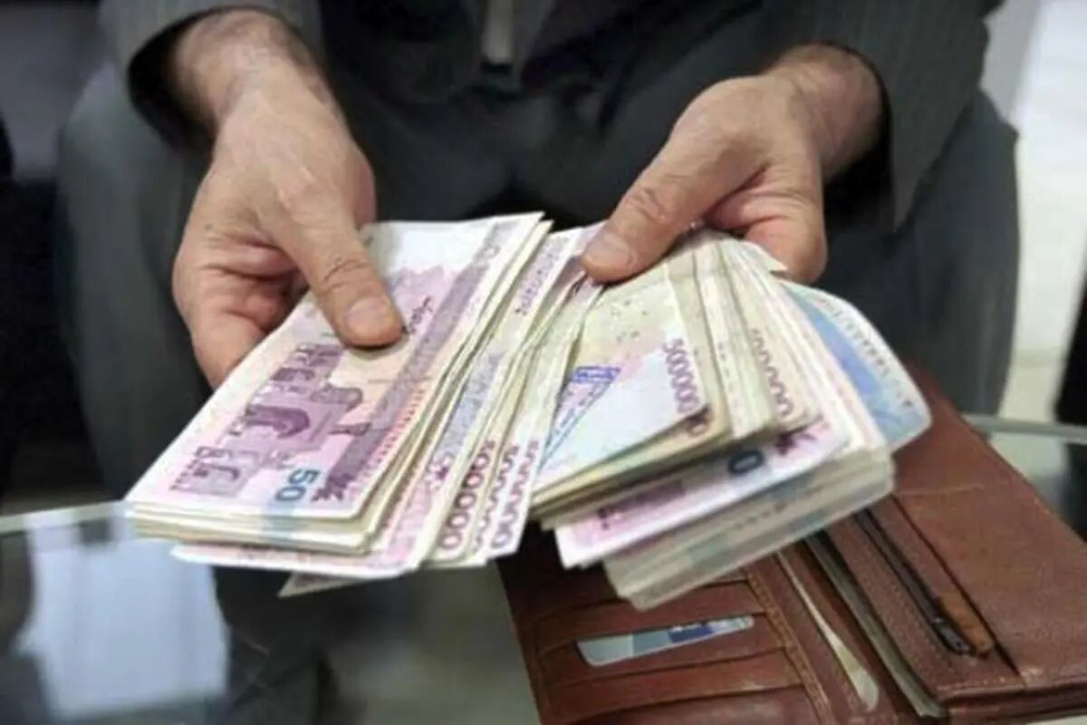 کارمندان بخوانند؛ خبر مهم در مورد افزایش حقوقها کارمندان بخوانند؛ خبر مهم در مورد افزایش حقوقها