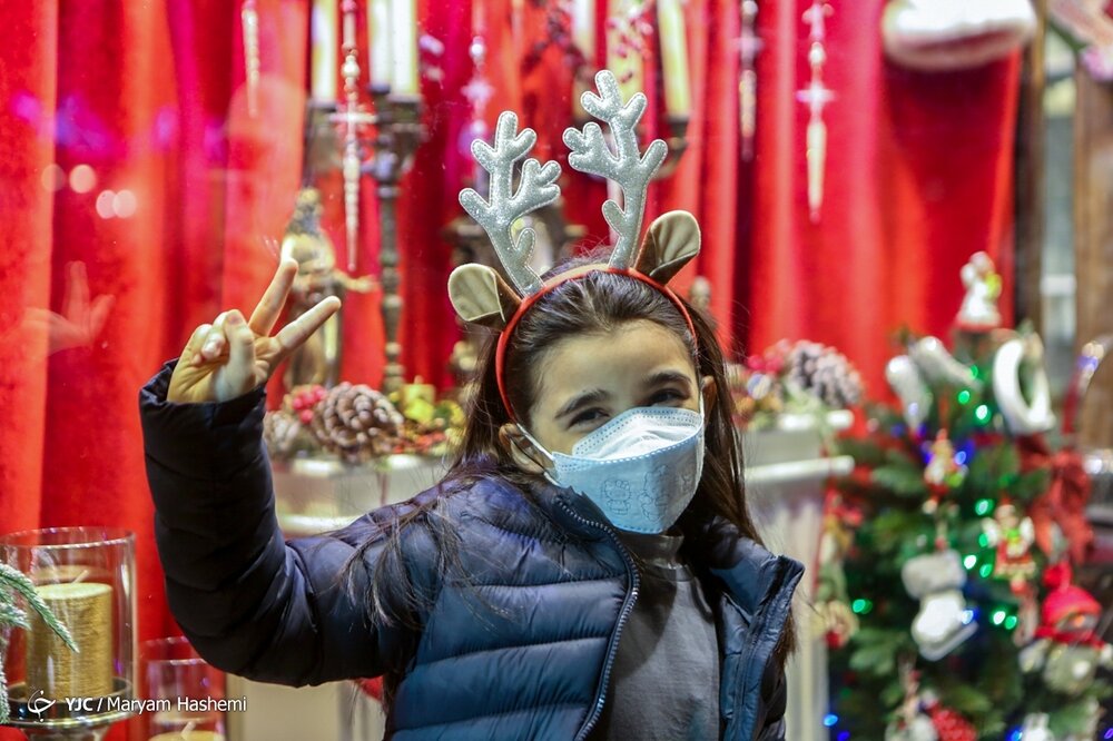 حال و هوای خیابانهای تهران در شب سال نو میلادی