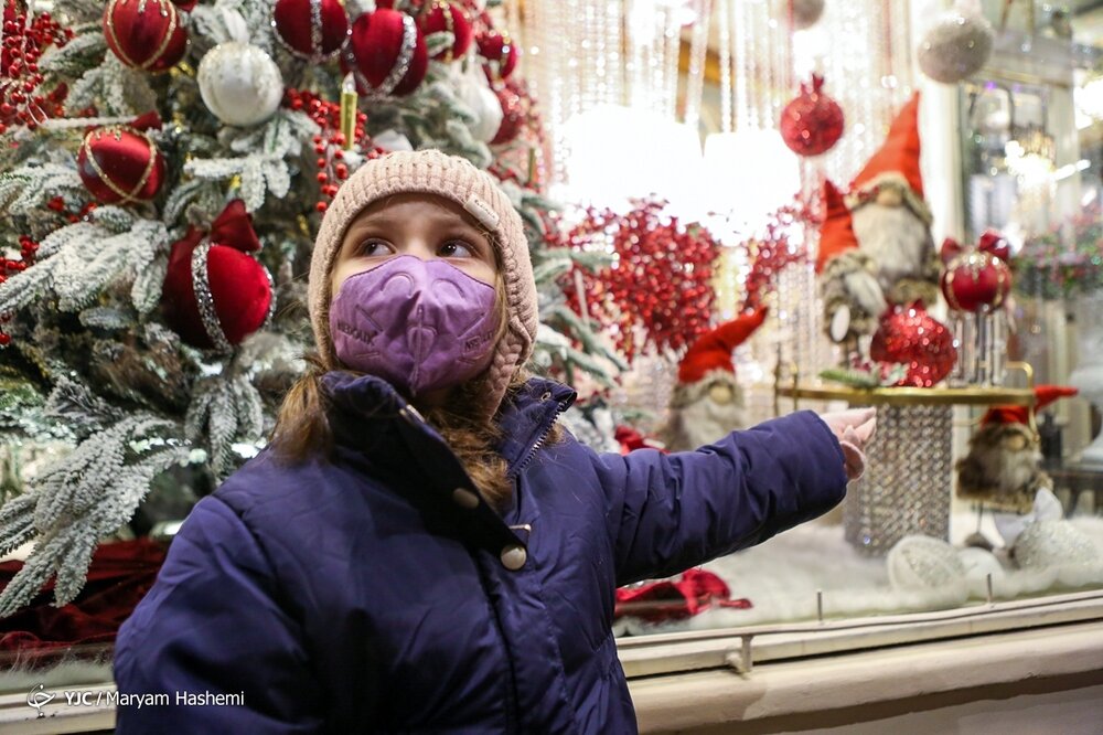 حال و هوای خیابانهای تهران در شب سال نو میلادی