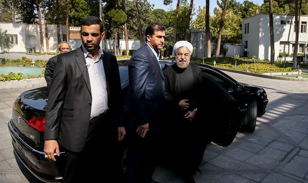 با خودروهای تشریفات ریاست جمهوری ایران آشنا شوید