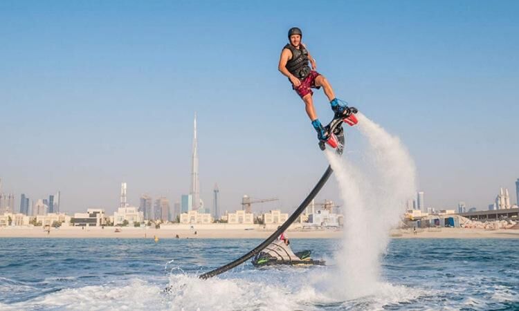 معرفی انواع تفریحات آبی کیش