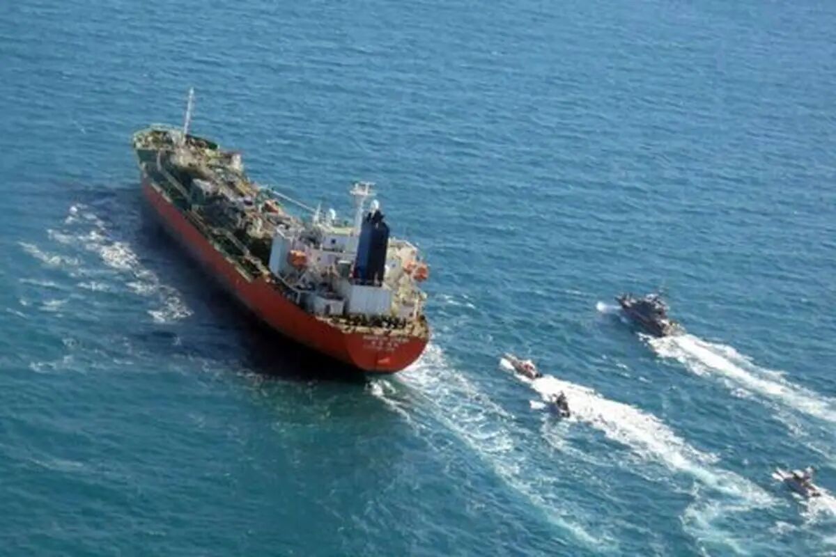 حمله یمن به یک کشتی در دریای سرخ
