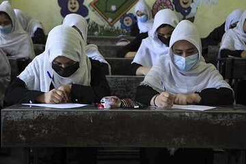 مدارس و دانشگاه‌های دخترانه افغانستان باز می‌شوند؟