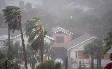 طوفان وحشتناک در فلوریدای آمریکا + فیلم