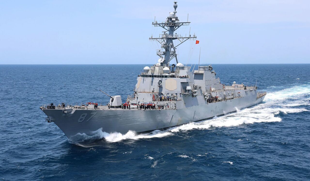 انصارالله حمله به کشتی آمریکا در خلیج عدن را تایید کرد